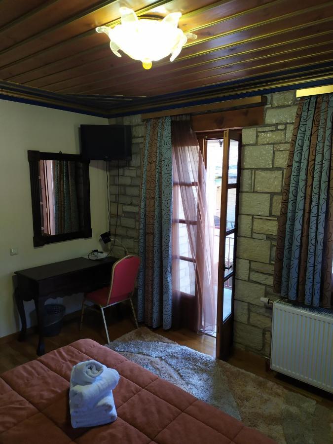 Aggelon Katafygio Hotel Aszprángeli Kültér fotó